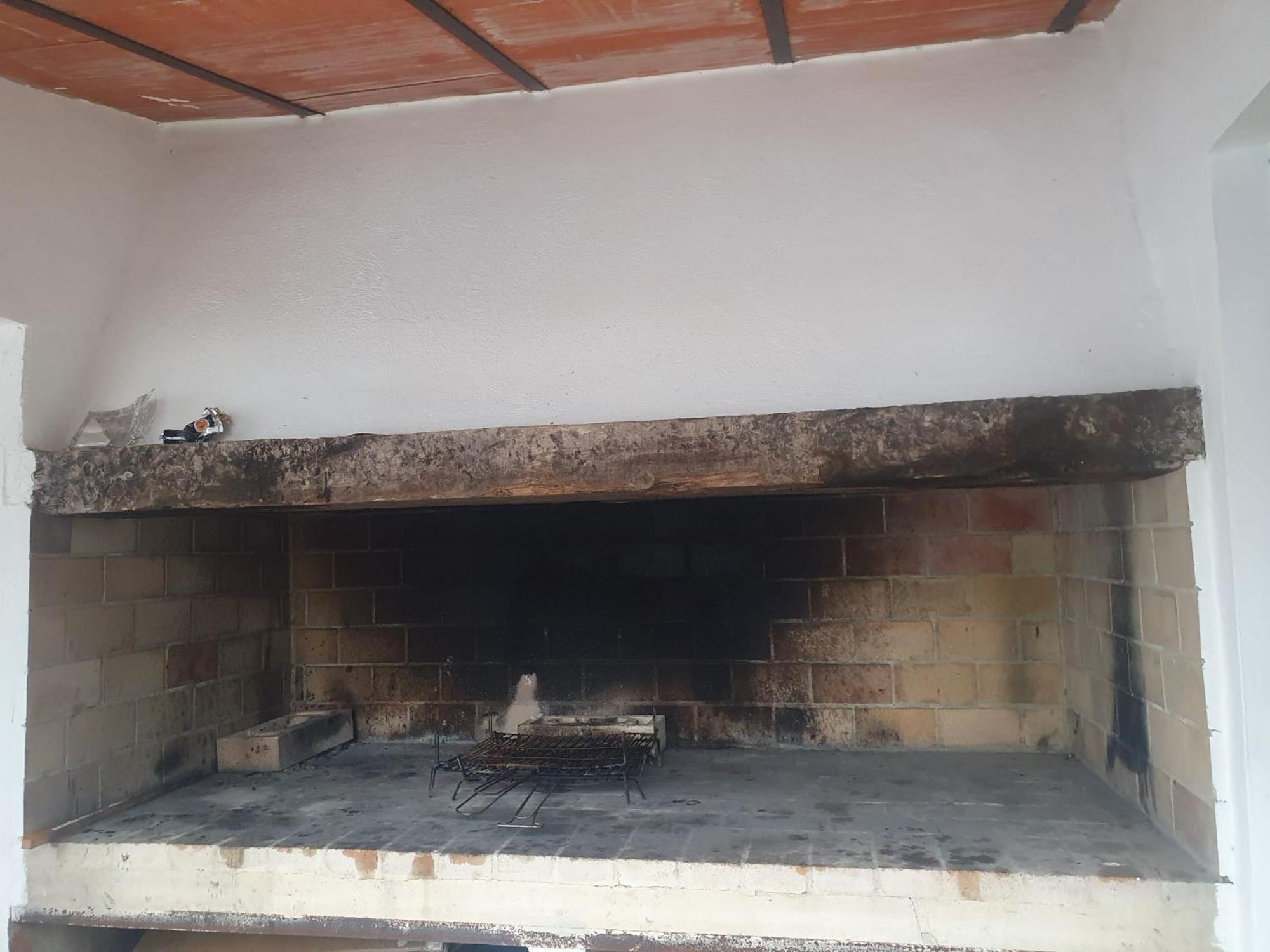 Ferienhaus Con Piscina Y Barbacoa 6 Personas En Plena Naturaleza